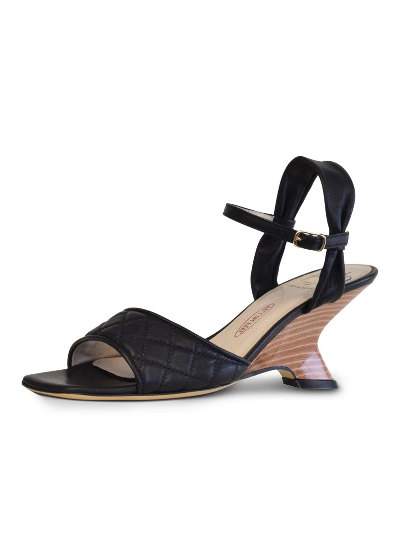 Amalfi By Rangoni New Arrivals FLAMENGO 3 Amalfi By Rangoni New Arrivals FLAMENGO