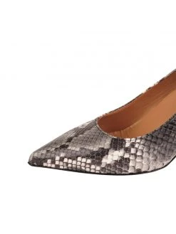 Butter Shoes Eloisee Pointed Toe Pump 11 Butter Shoes Eloisee Pointed Toe Pump