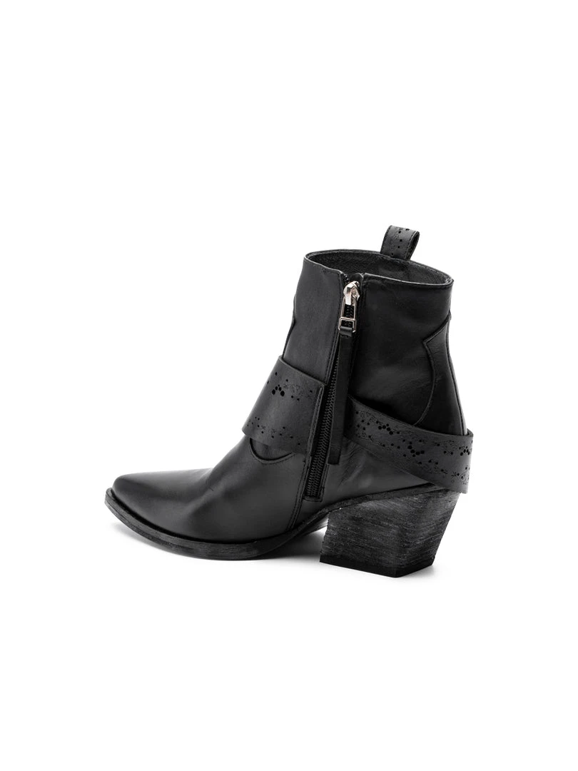 Golo Tombstone 7 Golo Tombstone