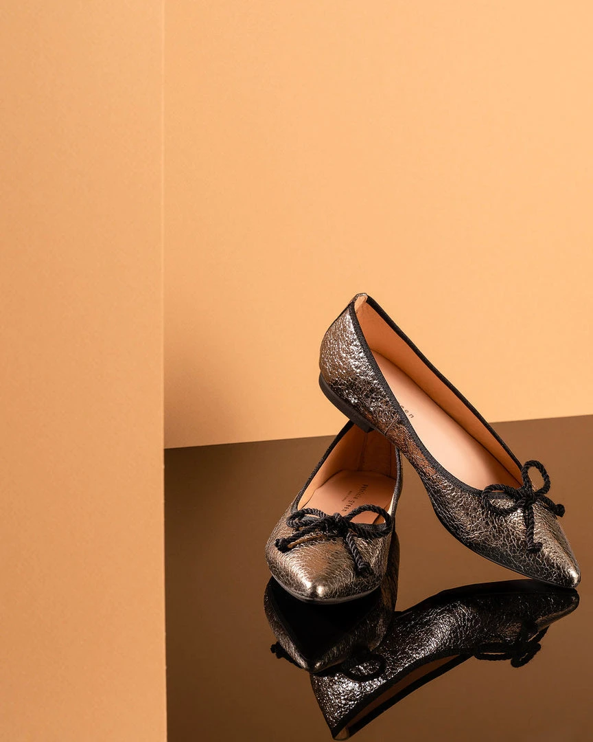 Patricia Green Duncan Pointed Toe Flat W/ Bow Flats 5 Patricia Green Duncan Pointed Toe Flat W/ Bow Flats