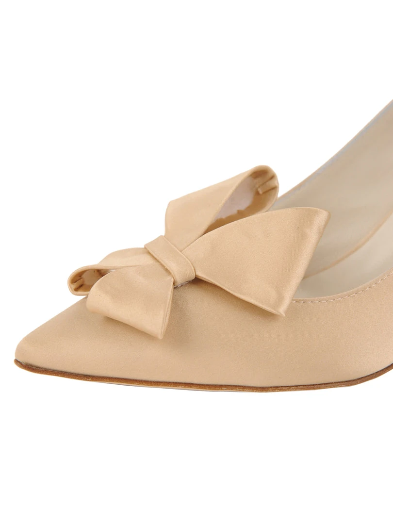 Something Bleu Caitlin Pointed Toe Pump 6 Something Bleu Caitlin Pointed Toe Pump